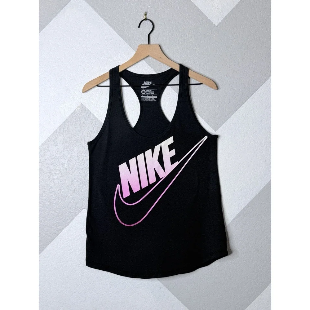 Nike women futura